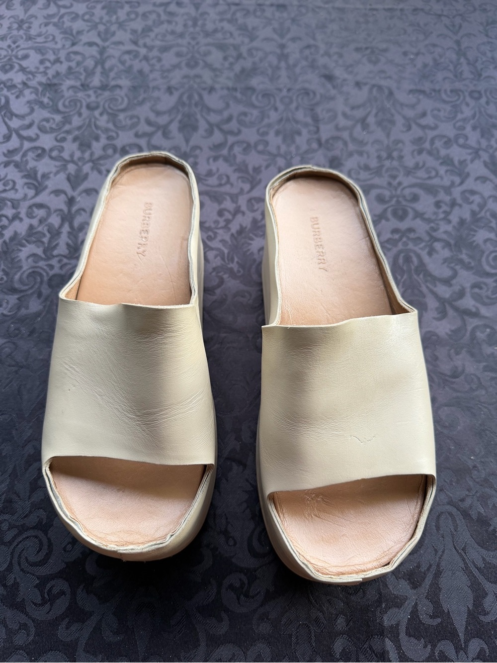 BURBERRY Vintage Cream Leather Chunky Platform Slide Sandals Y2K Designer